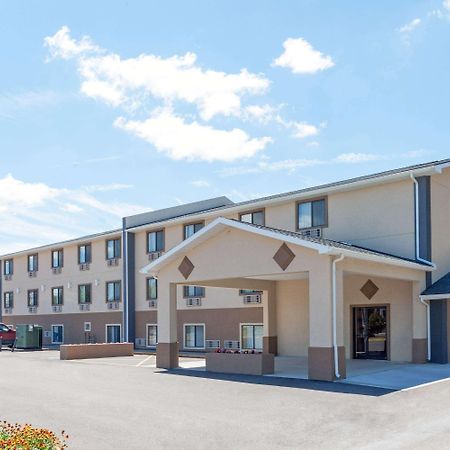 Motel Super 8 By Wyndham Bath Hammondsport Area Exterior foto