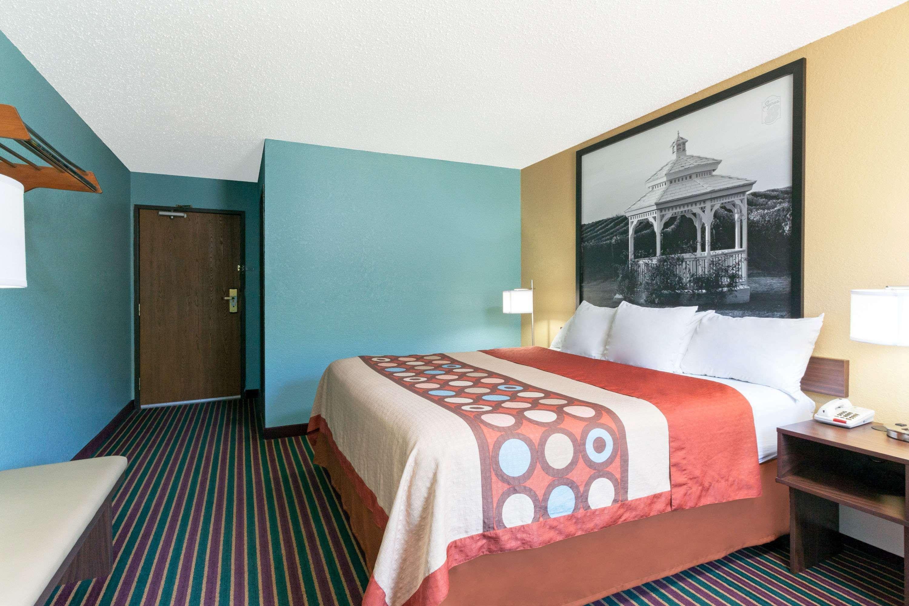 Motel Super 8 By Wyndham Bath Hammondsport Area Exterior foto